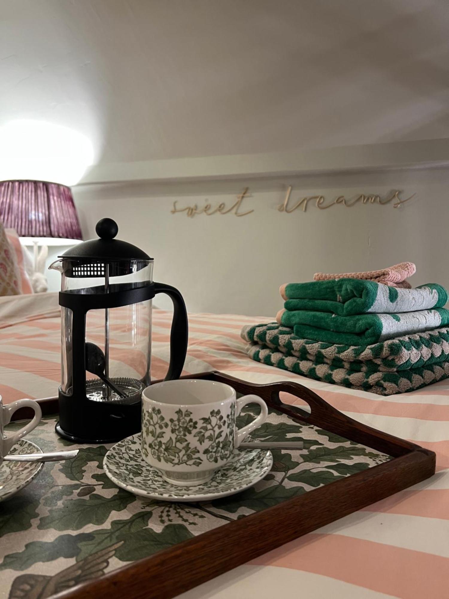 Rowan Cottage Кромфорд Екстериор снимка